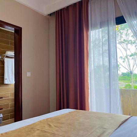 Sky Kenako Hotel Kribi Exterior foto