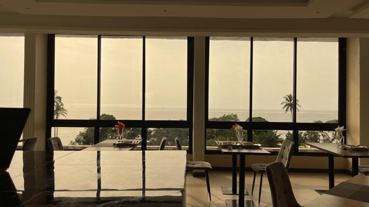 Sky Kenako Hotel Kribi Exterior foto